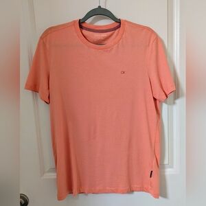 Calvin Klein Men's Pink T-Shirt